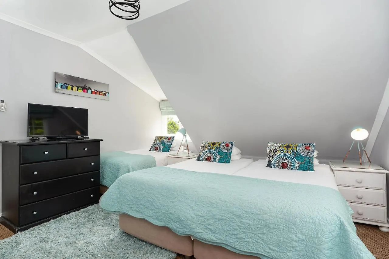 Houtkapperspoort Country Cottages Le Cap 0*,